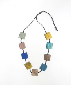 Kalung Kayu Elodie